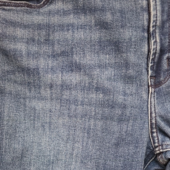 Old Navy Medium Wash High-Rise Super Skinny Jeans - Classic Stretch Denim - Picture 8 of 8